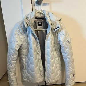 Women’s G-Star puffy jacket.